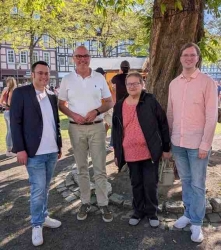Am 1. Mai fulminantes  1. Bierbrauerfest auf dem Northeimer Münsterplatz!