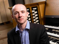 Mit Gast aus Leeds von Leine  bis Solling: Vox Organi präsentiert  Benjamin Saunders in Stöckheim  und Fredelsloh