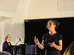 Was für ein fantastisches  Wiedersehen mit Ringträgerin Sylvia Heckendorn beim Piaf-Abend im Probenzentrum