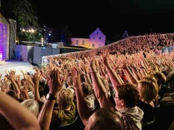 Domspitzen - Die große Benefizgala: Begeistertes Publikum wird handgreiflich vor purer Lust!