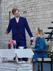 Schauspielerin Nadine Kühn erhält zum dritten Mal Roswitha-Ring -  Dominik Müller durfte sie präsentieren