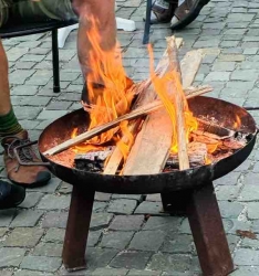 Stadtratswahlkampf: Grüne Feuer und Flamme für das Bad Gandersheimer Sole-Natur-Freibad