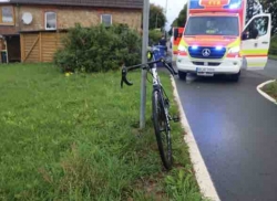 Mit Rennrädern kollidiert - Radfahrerin schwer verletzt