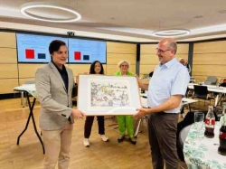 Kühns Enttäuschung über sein schwaches Wahlergebnis mit  Bild von Landkreis-Motiven  etwas gemildert